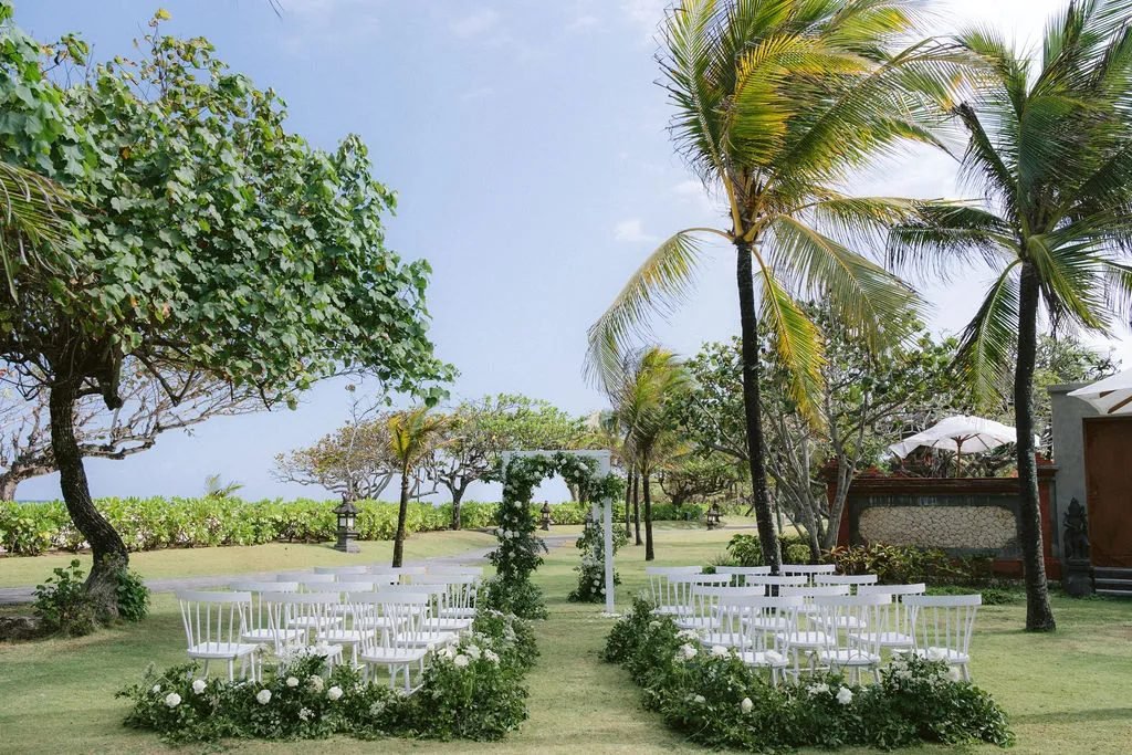 Garden wedding ceremony at Grand Hyatt Bali